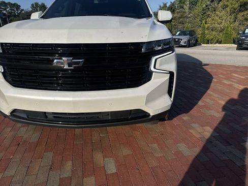 Used 2024 Chevrolet Suburban RST w/ Luxury Package AWD/4WD image 24