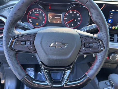 New 2026 Chevrolet Trax RS w/ Sunroof Package image 17