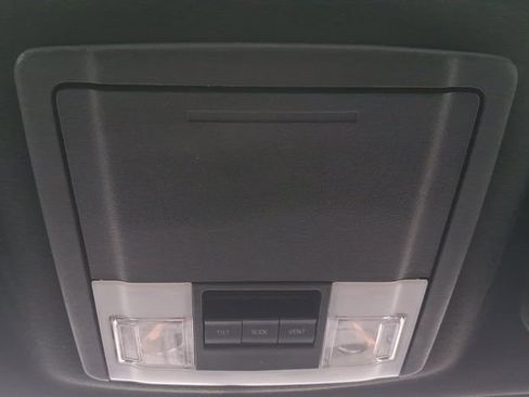 Used 2016 Ford Expedition Platinum image 26