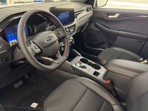 New 2026 Ford Escape ST-Line w/ Tech Pack #1 image 4