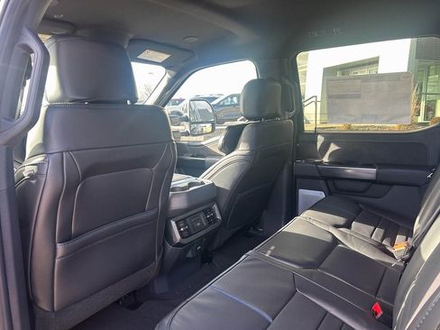 New 2026 Ford F450 Platinum image 13