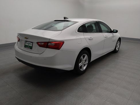 Used 2021 Chevrolet Malibu LS w/ Driver Confidence Package II FWD image 9