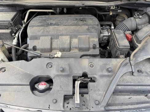 Used 2014 Honda Odyssey Sport image 15