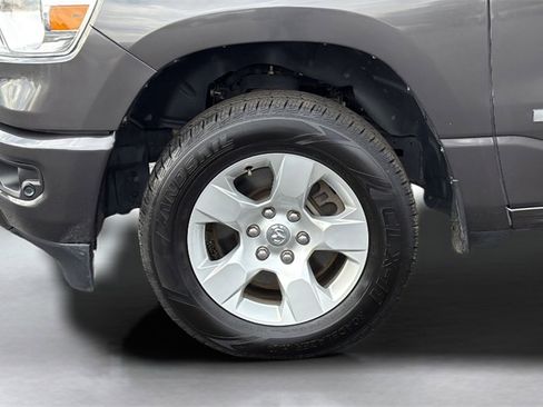 Used 2021 RAM 1500 Big Horn image 9