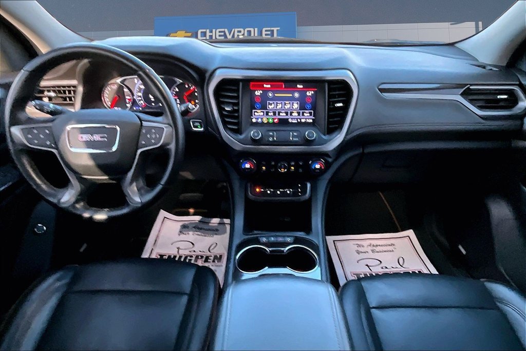 Used 2023 GMC Acadia AT4 w/ Technology Package AWD/4WD image 8