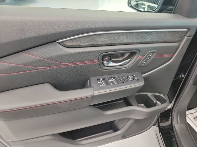 New 2026 Honda Pilot Black Edition image 20