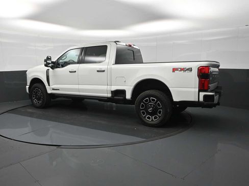 Used 2024 Ford F250 Platinum AWD/4WD image 6