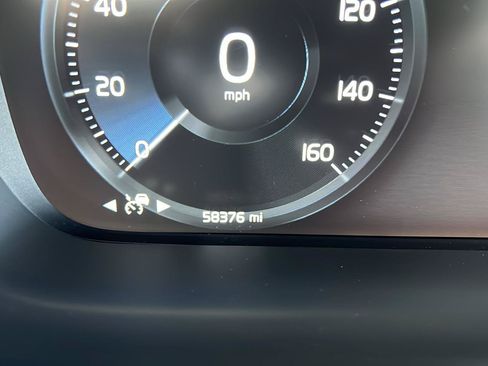 Used 2022 Volvo S60 B5 Inscription FWD image 22