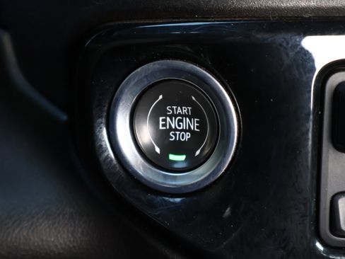 Used 2022 Chevrolet Silverado 1500 High Country w/ High Country Premium Package image 22