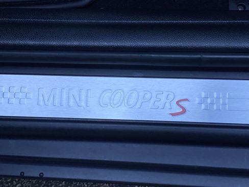 Used 2021 MINI Cooper S w/ Premium Package image 26