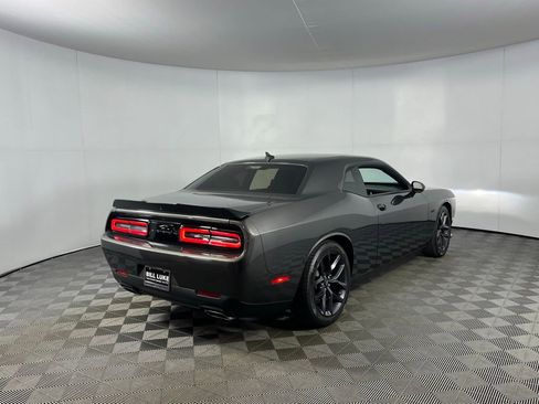 Used 2023 Dodge Challenger R/T w/ Plus Package image 7