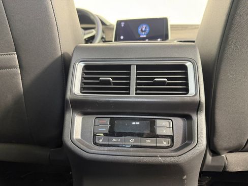 Used 2026 Volkswagen Atlas SEL Premium R-Line AWD/4WD image 15