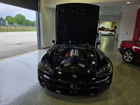 Used 2005 Dodge Viper SRT-10 RWD image 23