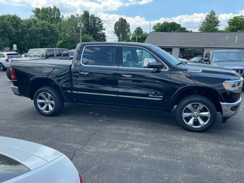 Used 2019 RAM 1500 Limited AWD/4WD image 4