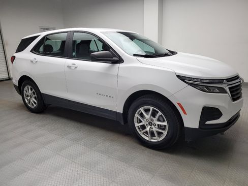 Used 2022 Chevrolet Equinox LS w/ LPO, Floor Liner Package image 11