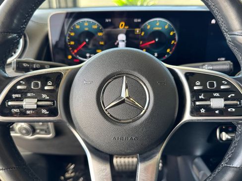 Certified 2022 Mercedes-Benz GLB 250 image 26