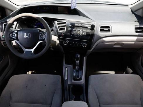 Used 2013 Honda Civic LX image 2