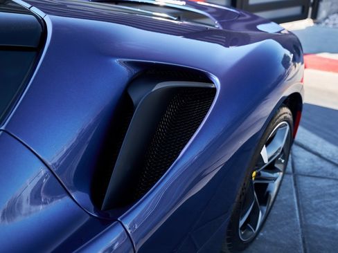 Used 2023 Ferrari SF90 Stradale image 9