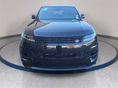 New 2026 Land Rover Range Rover Sport Dynamic SE image 2