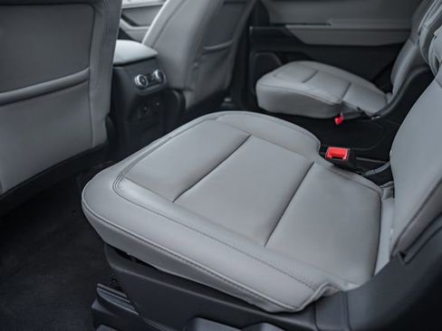 New 2026 Ford Explorer Active w/ Active Comfort Package image 41