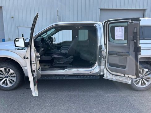 Used 2017 Ford F150 XL w/ Equipment Group 101A Mid AWD/4WD image 15