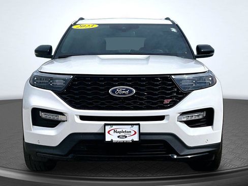 Used 2023 Ford Explorer ST w/ Equipment Group 401A AWD/4WD image 3