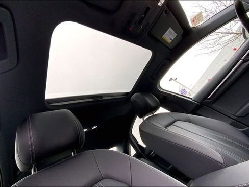 Used 2023 Audi A3 2.0T Premium Plus image 13