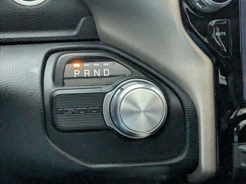 Used 2021 RAM 1500 Laramie w/ Laramie Southwest Edition image 10