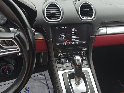 Used 2017 Porsche 718 Boxster S image 7