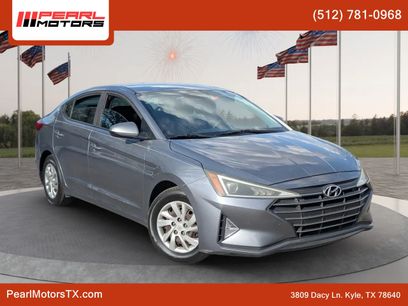 Used 2019 Hyundai Elantra SE w/ Cargo Package