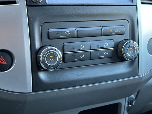 Certified 2019 Nissan Frontier SV image 19