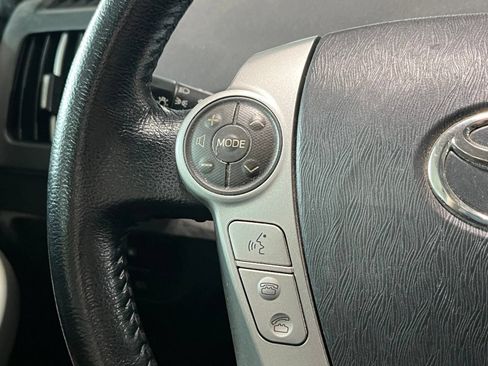 Used 2014 Toyota Prius Prime Advanced FWD image 28