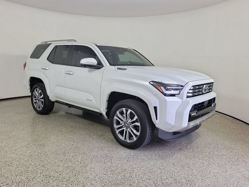 Used 2026 Toyota 4Runner Limited AWD/4WD image 4
