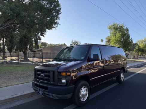 Used 2011 Ford E-150 and Econoline 150 w/ Commercial Cargo Van Pkg RWD image 1