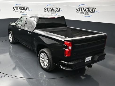 Certified 2022 Chevrolet Silverado 1500 Custom w/ LPO, Dark Essentials Package AWD/4WD image 25
