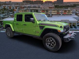 New 2026 Jeep Gladiator Rubicon AWD/4WD video 1