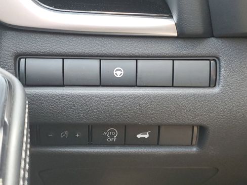 Certified 2023 Nissan Rogue SL image 27