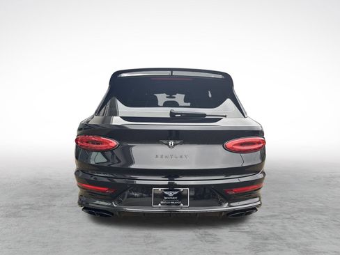 Used 2022 Bentley Bentayga image 9