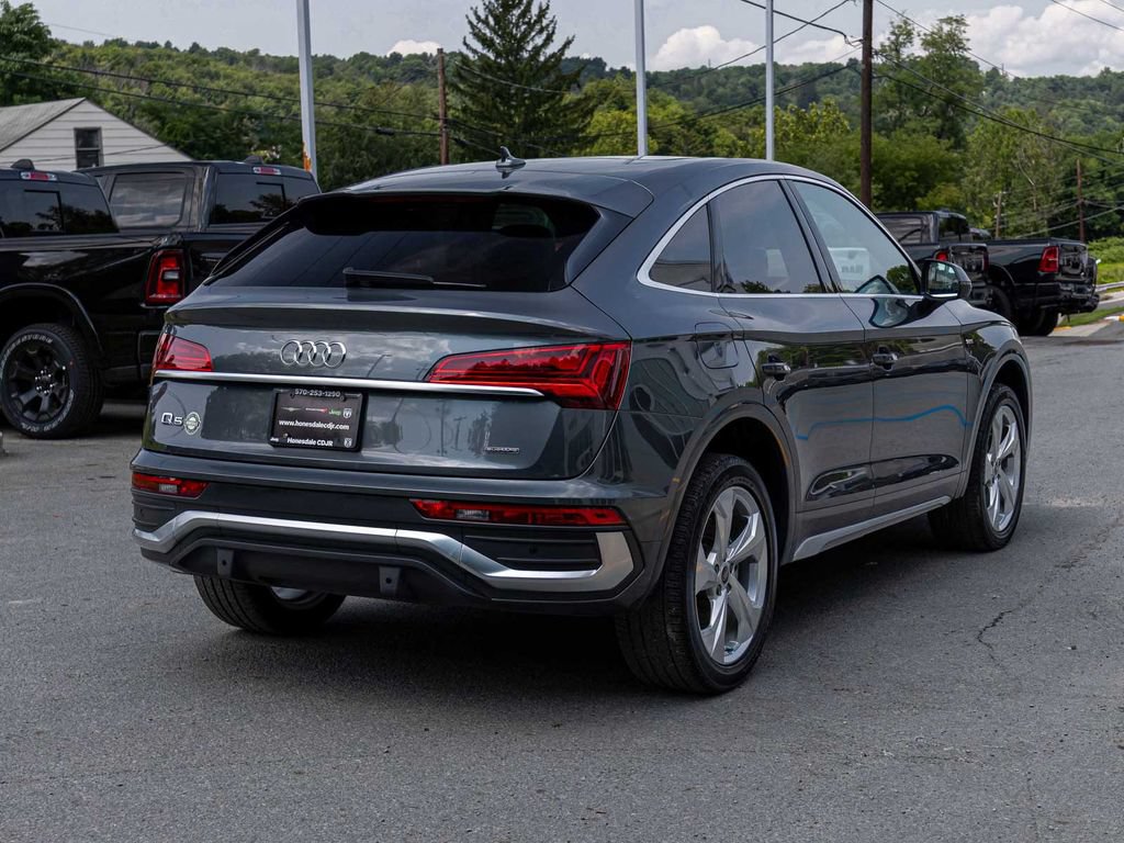 Used 2024 Audi Q5 2.0T Premium w/ Convenience Package AWD/4WD image 4