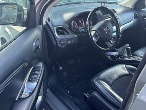 Used 2020 Dodge Journey Crossroad image 3