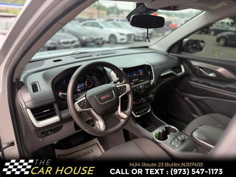 Used 2022 GMC Terrain SLE w/ Driver Convenience Package AWD/4WD image 15