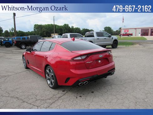 Used 2018 Kia Stinger GT1 RWD image 11