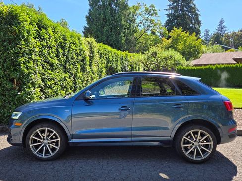 Used 2018 Audi Q3 2.0T Premium Plus w/ Premium Plus Package AWD/4WD image 5