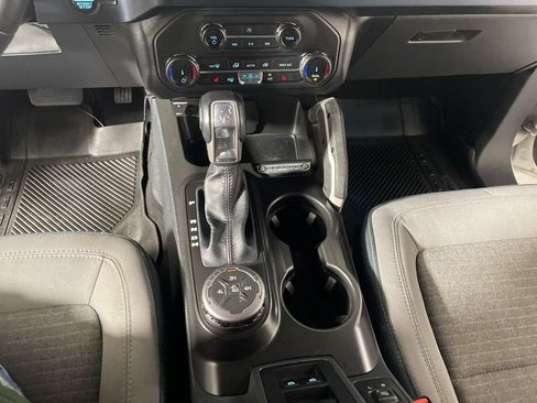 Used 2022 Ford Bronco Outer Banks AWD/4WD image 17