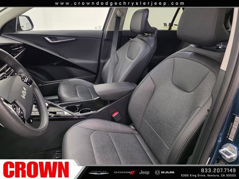 Used 2023 Kia Niro Wave FWD image 22