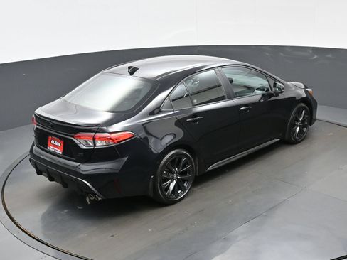 Used 2023 Toyota Corolla SE w/ Carpet Mat Package (TMS) FWD image 40