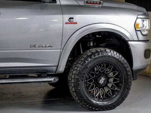 Used 2022 RAM 2500 Big Horn AWD/4WD image 8