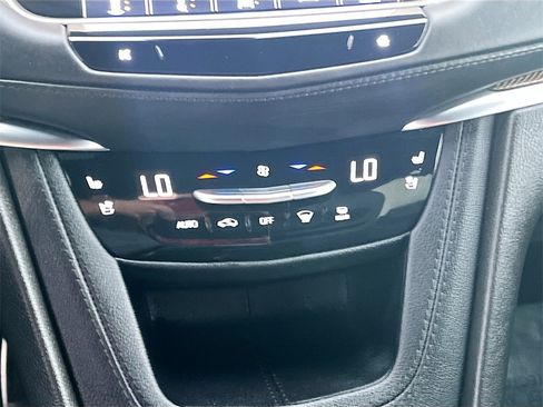 Used 2024 Cadillac XT5 Sportv w/ Platinum Package image 16