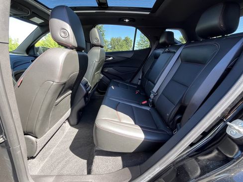 Used 2024 Chevrolet Equinox RS w/ RS Leather Package FWD image 19