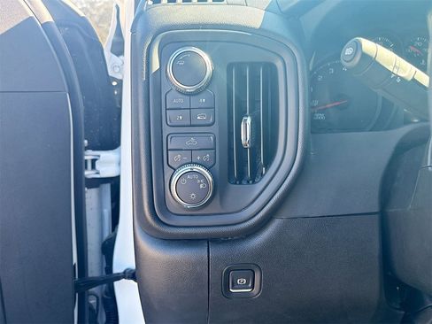 Used 2025 GMC Sierra 1500 Pro w/ Graphite Edition image 10